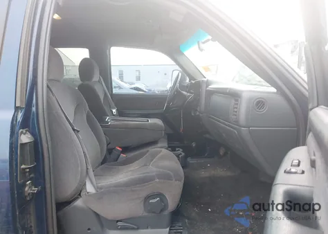 2001 GMC Sierra 1500 Sle z USA, uszkodzony, nr VIN 1GTEK19T81E265451